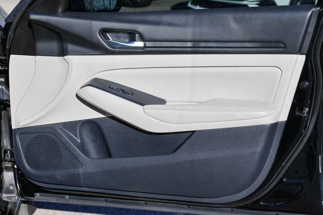 used 2025 Nissan Altima car, priced at $20,000