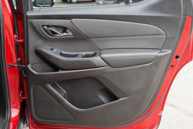 used 2022 Chevrolet Traverse car, priced at $24,250