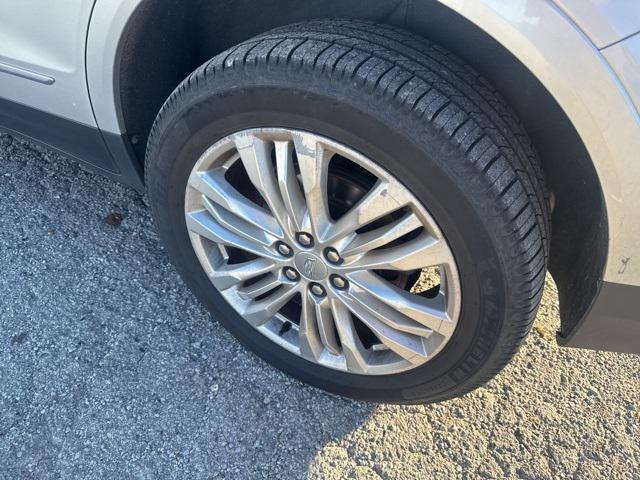 used 2017 Cadillac XT5 car, priced at $10,986