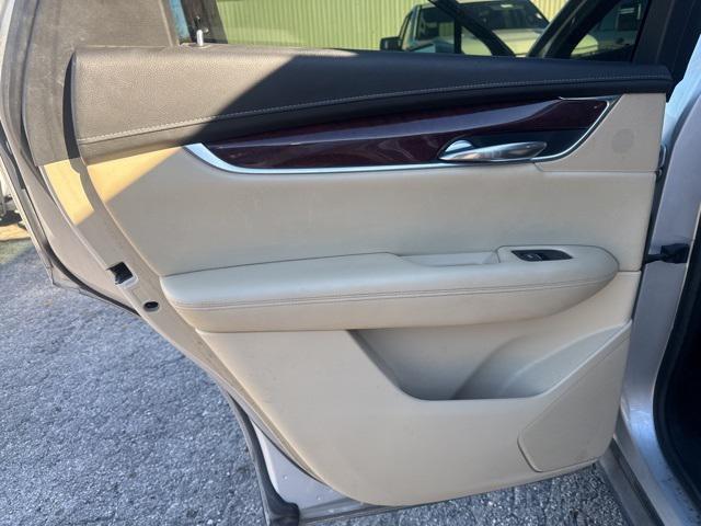 used 2017 Cadillac XT5 car, priced at $10,986