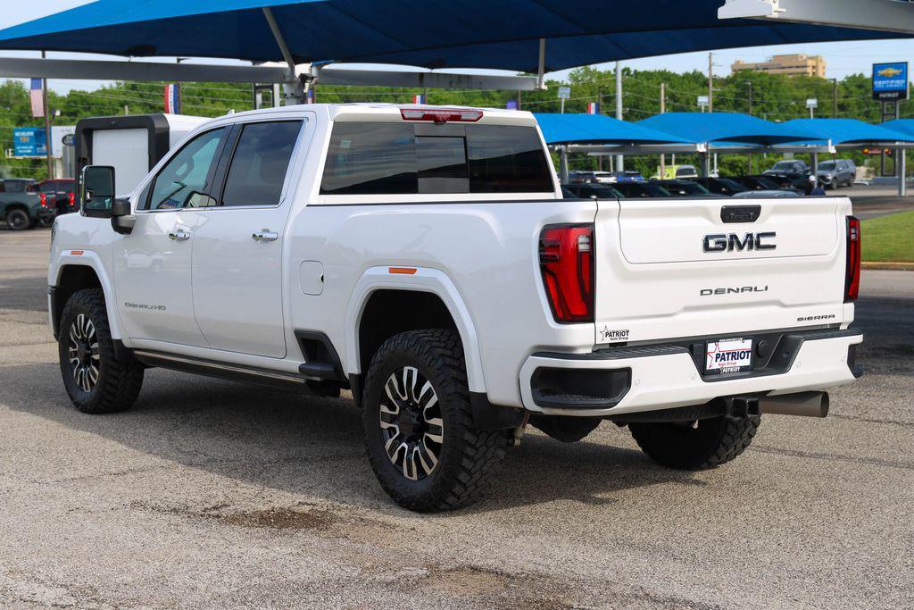 used 2024 GMC Sierra 2500 car, priced at $78,619
