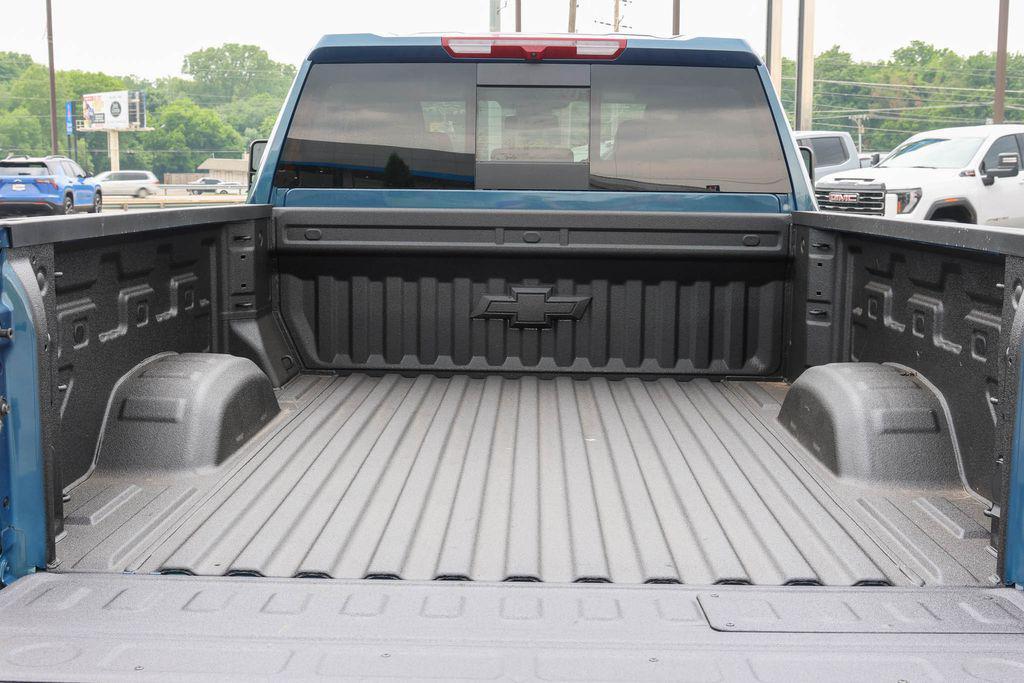 new 2026 Chevrolet Silverado 2500 car, priced at $61,021