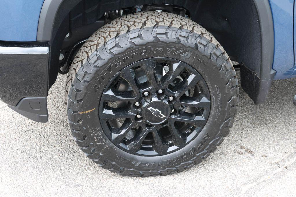 new 2026 Chevrolet Silverado 2500 car, priced at $61,021