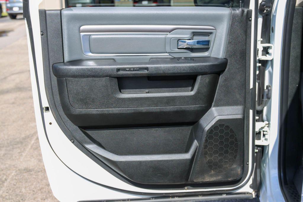 used 2022 Ram 1500 Classic car, priced at $30,119