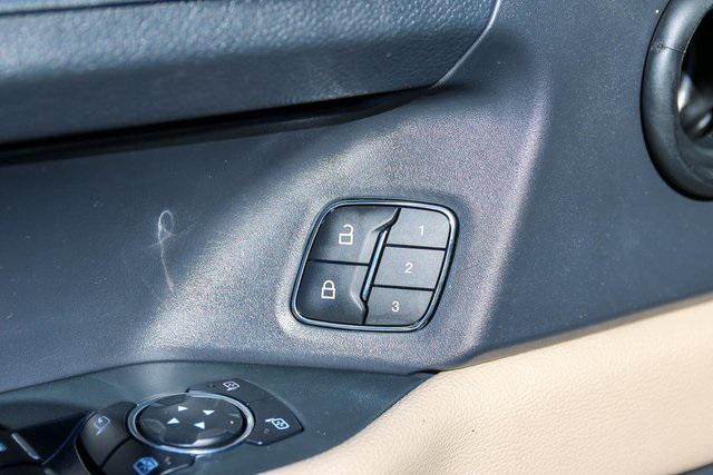 used 2024 Ford Expedition car, priced at $42,898