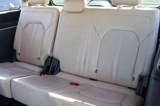 used 2024 Ford Expedition car, priced at $42,898