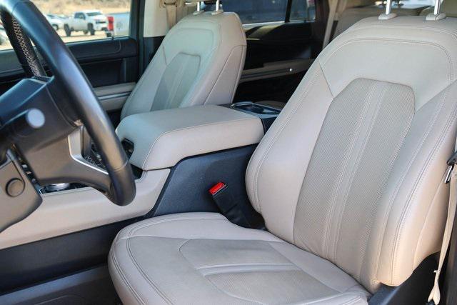 used 2024 Ford Expedition car, priced at $42,898