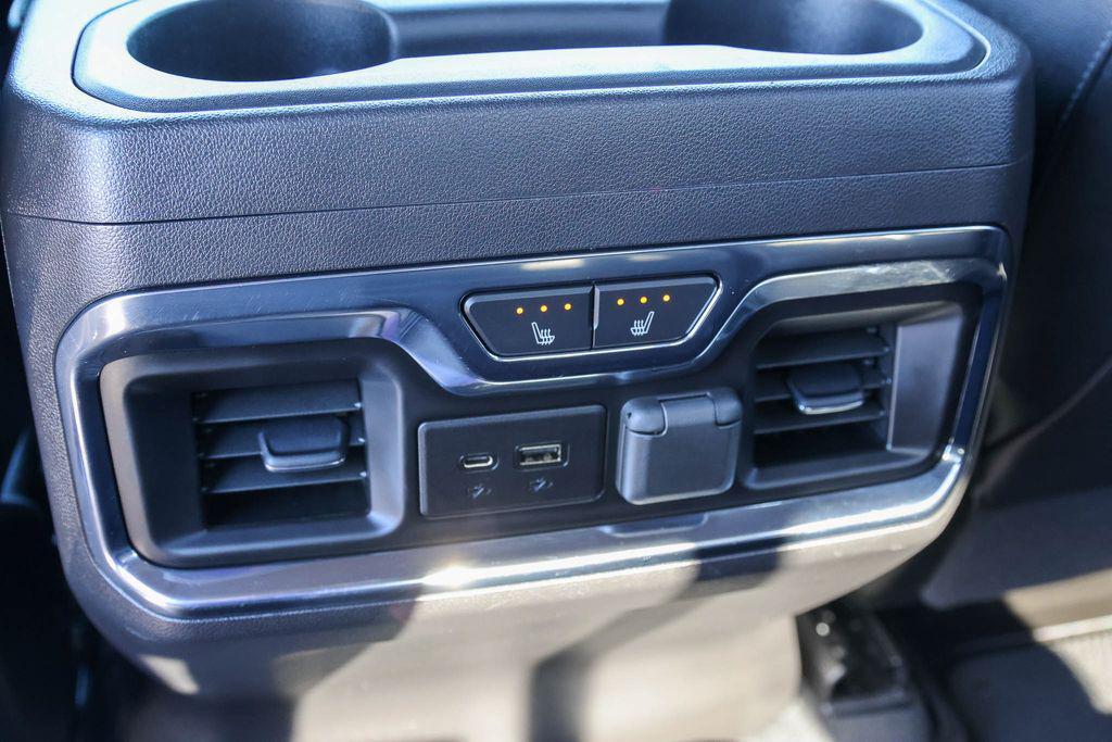 used 2021 GMC Sierra 1500 car, priced at $33,352