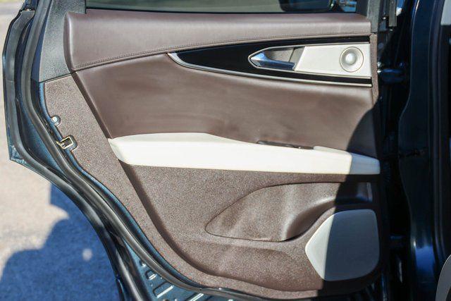 used 2022 Lincoln Nautilus car, priced at $32,000