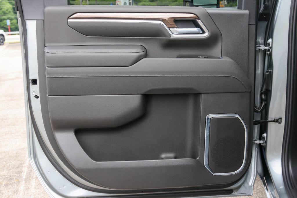 new 2026 Chevrolet Silverado 2500 car, priced at $72,761
