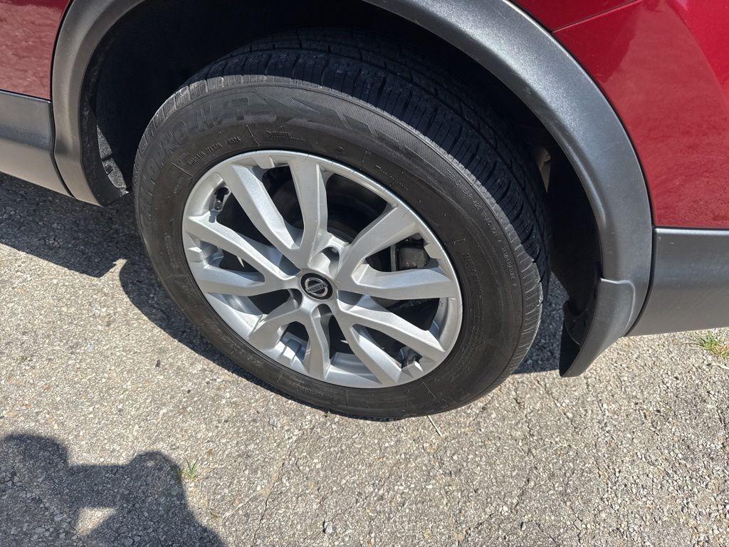 used 2022 Nissan Rogue Sport car, priced at $15,119