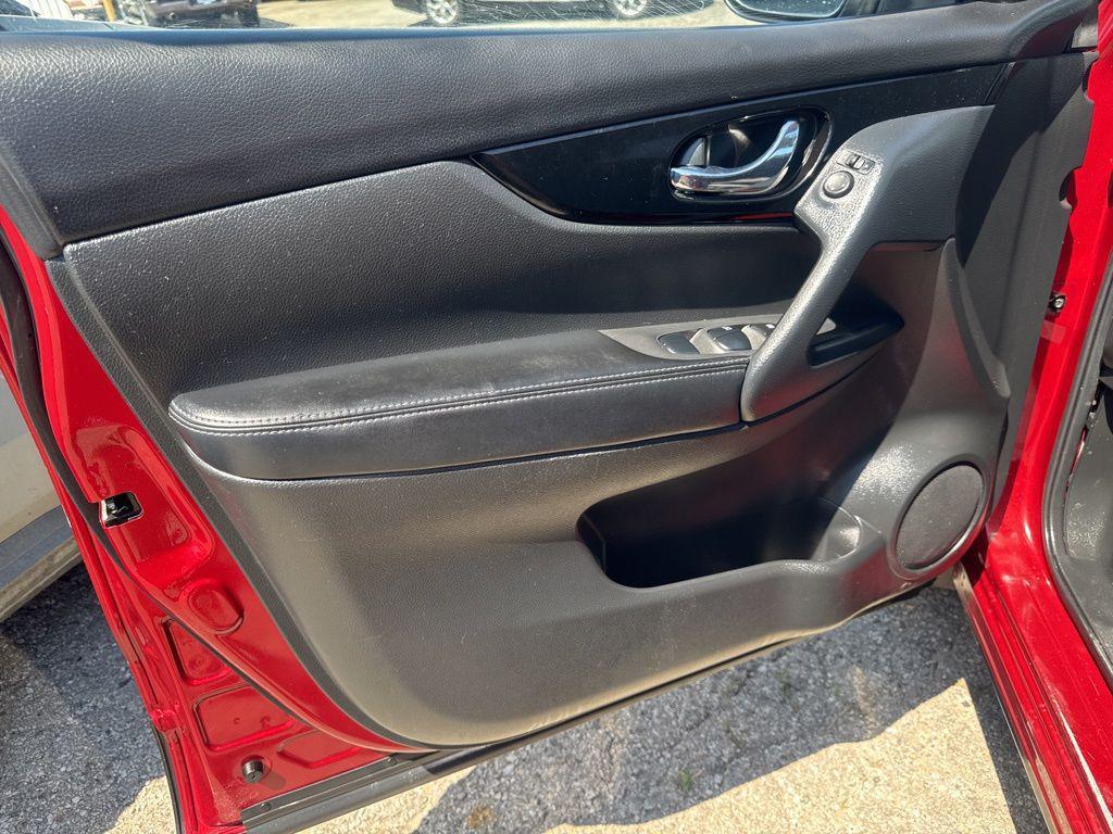 used 2022 Nissan Rogue Sport car, priced at $15,119