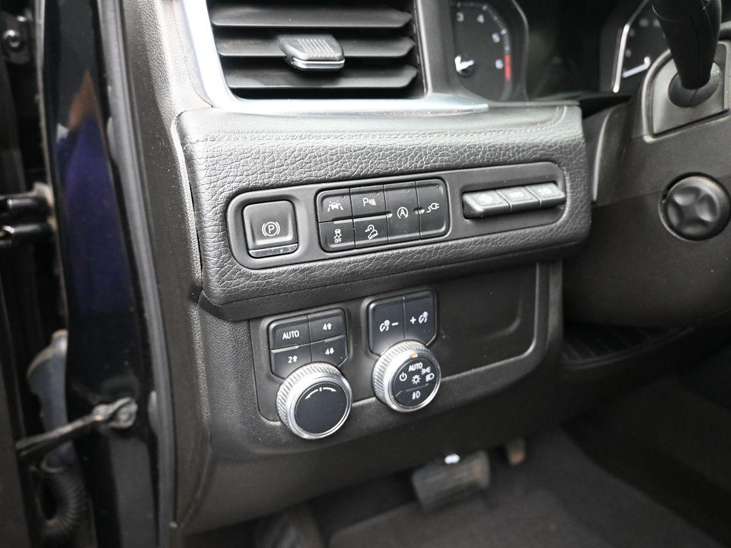used 2021 GMC Yukon car, priced at $43,369