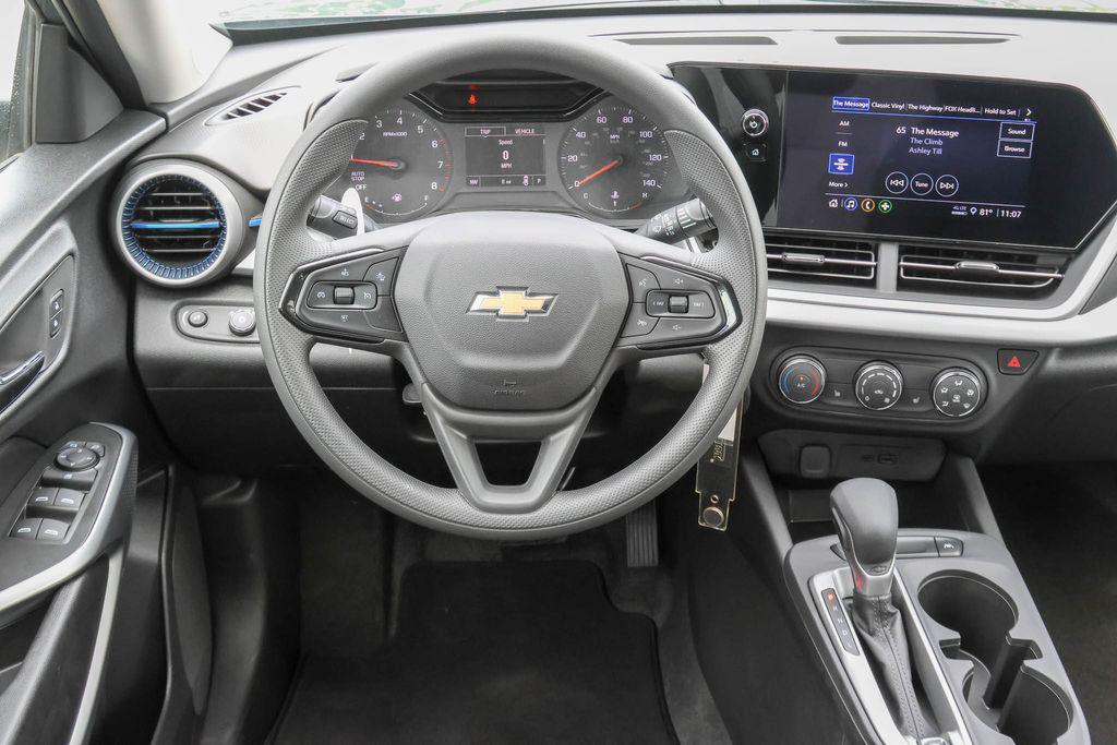 new 2026 Chevrolet Trax car
