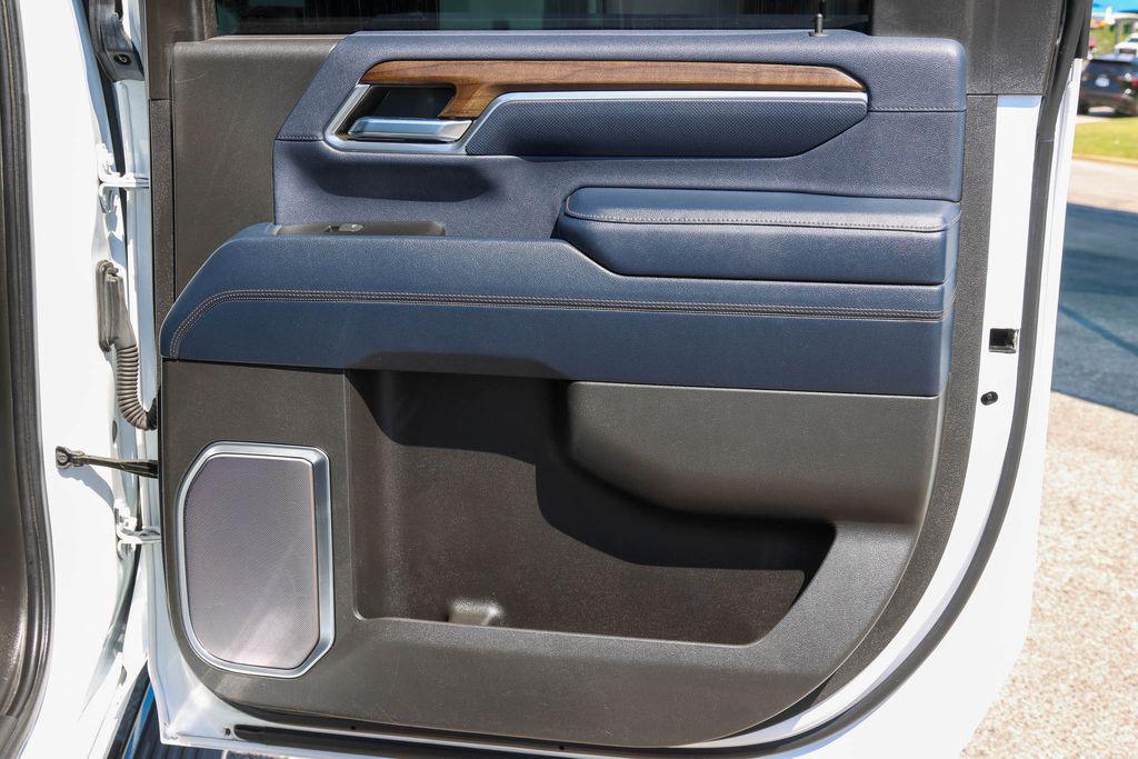 used 2024 Chevrolet Silverado 2500 car, priced at $64,117
