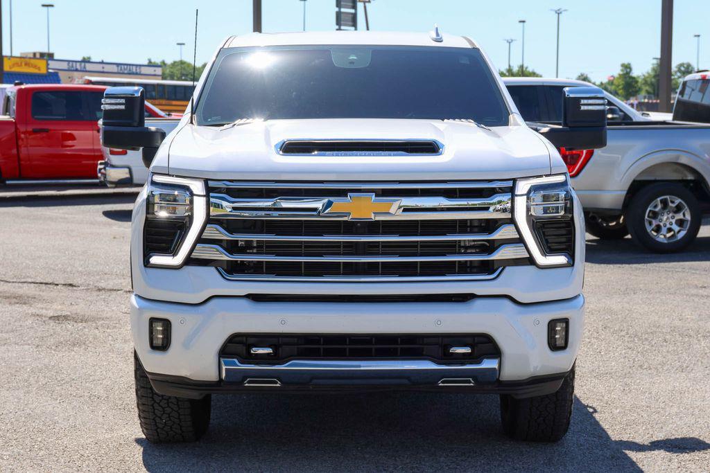 used 2024 Chevrolet Silverado 2500 car, priced at $64,117