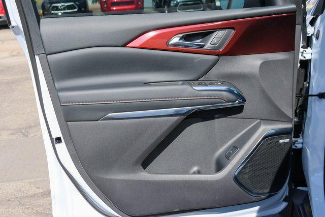 new 2026 Chevrolet Traverse car