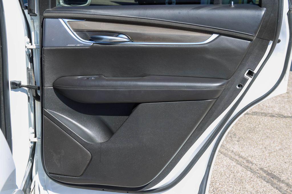 used 2020 Cadillac XT6 car, priced at $23,119