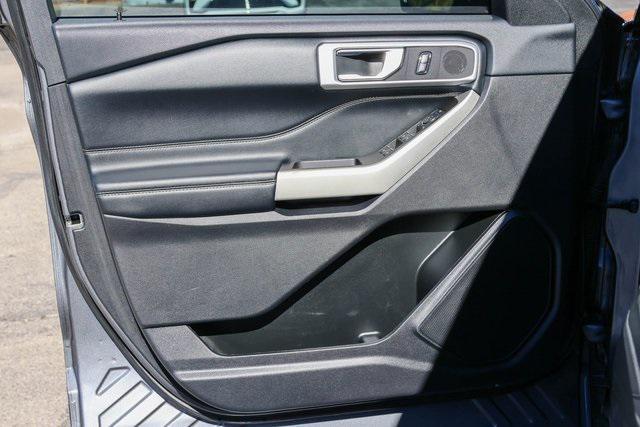 used 2022 Ford Explorer car, priced at $20,000
