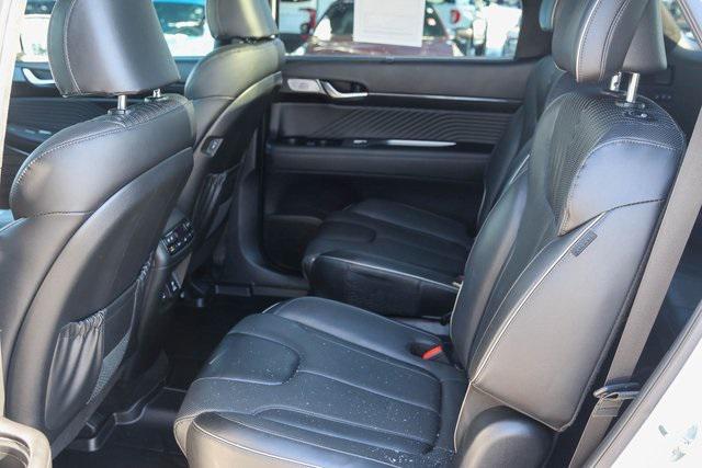 used 2024 Hyundai Palisade car, priced at $39,989