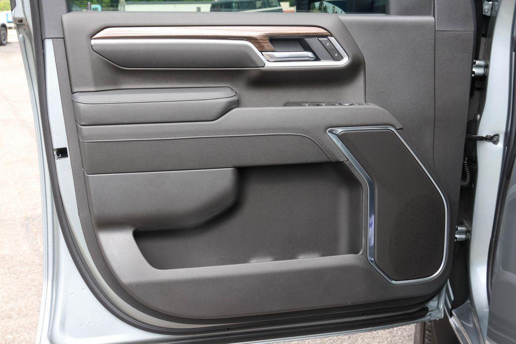 new 2026 Chevrolet Silverado 2500 car, priced at $60,079