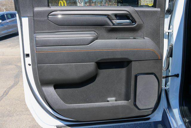 used 2025 GMC Sierra 2500 car, priced at $73,698