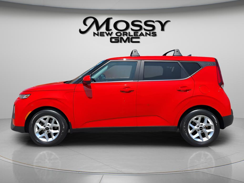 used 2022 Kia Soul car, priced at $17,626