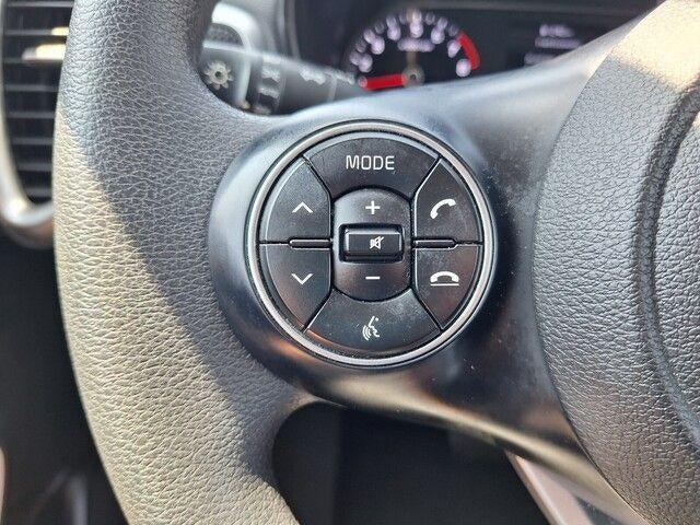 used 2022 Kia Soul car, priced at $17,626