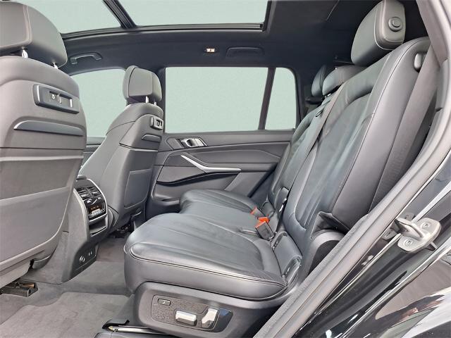 used 2021 BMW X7 car, priced at $34,244