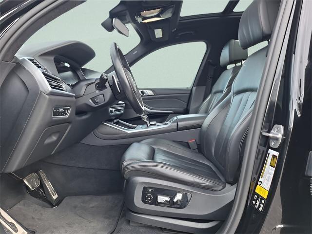 used 2021 BMW X7 car, priced at $34,244