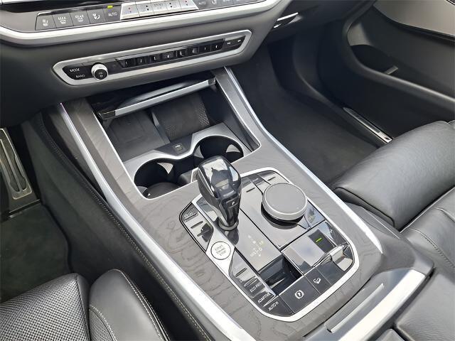 used 2021 BMW X7 car, priced at $34,244