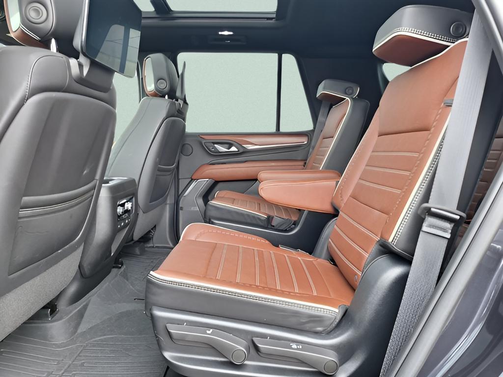 used 2023 GMC Yukon car, priced at $73,430