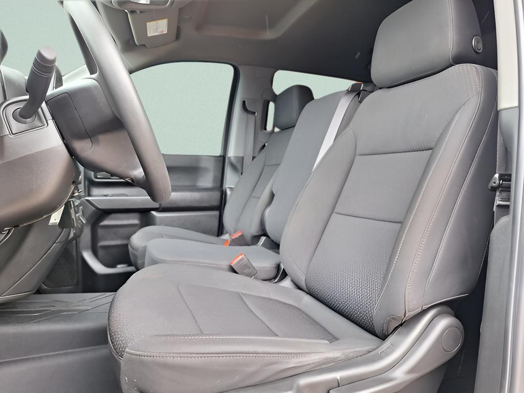 used 2022 Chevrolet Silverado 2500 car, priced at $37,720