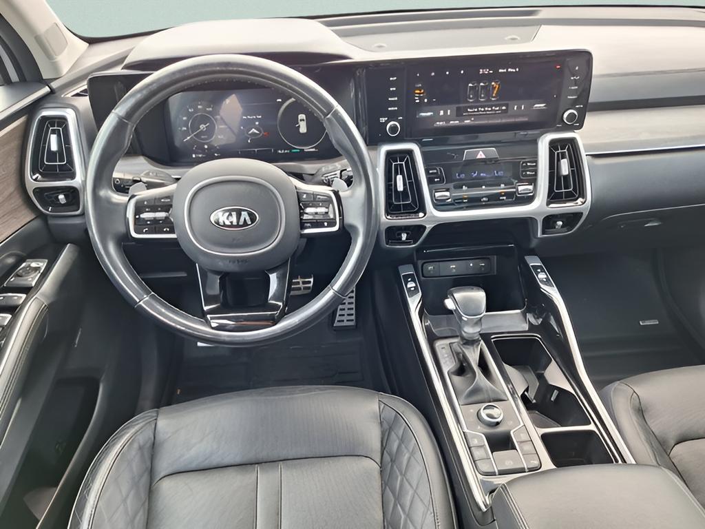 used 2021 Kia Sorento car, priced at $21,490