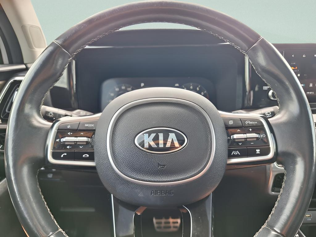 used 2021 Kia Sorento car, priced at $21,490