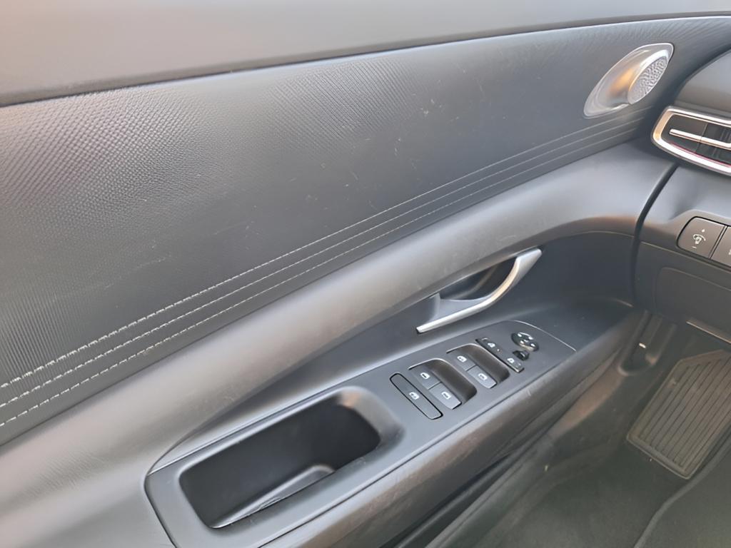 used 2024 Hyundai Elantra car, priced at $19,501
