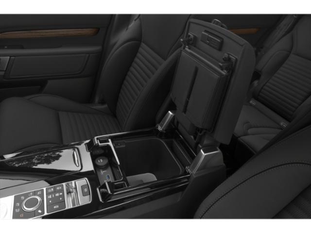 used 2019 Land Rover Discovery car, priced at $17,628