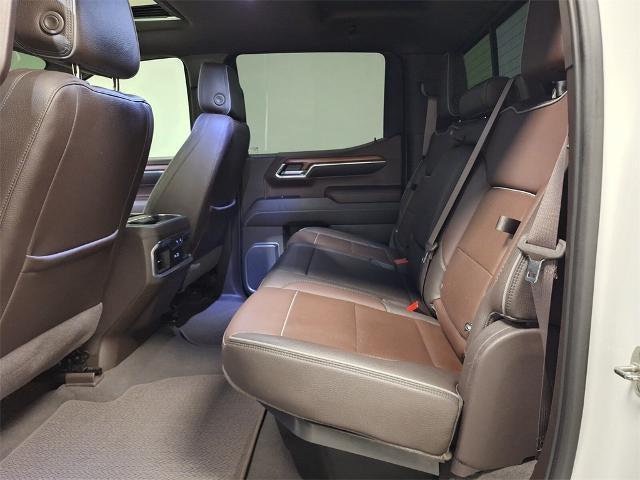 used 2022 GMC Sierra 1500 car, priced at $40,327