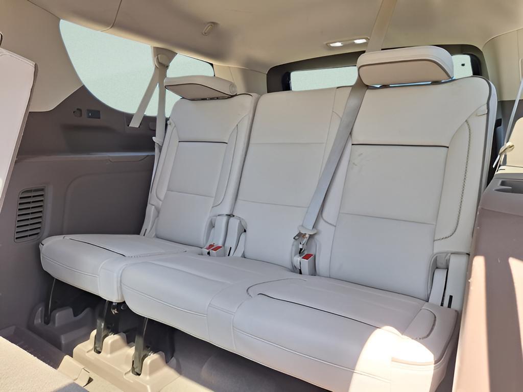 used 2021 GMC Yukon XL car, priced at $39,700