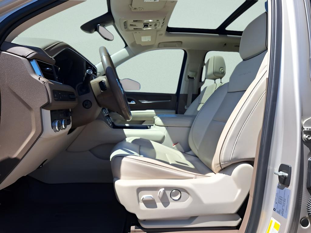 used 2021 GMC Yukon XL car, priced at $39,700