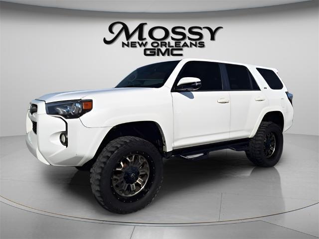 used 2017 Toyota 4Runner car, priced at $22,554