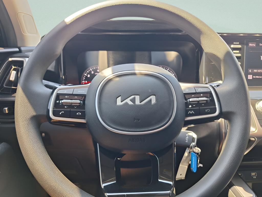 used 2023 Kia Sorento car, priced at $22,631