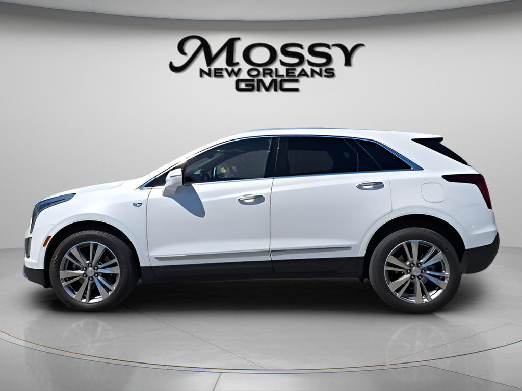 used 2024 Cadillac XT5 car, priced at $32,520