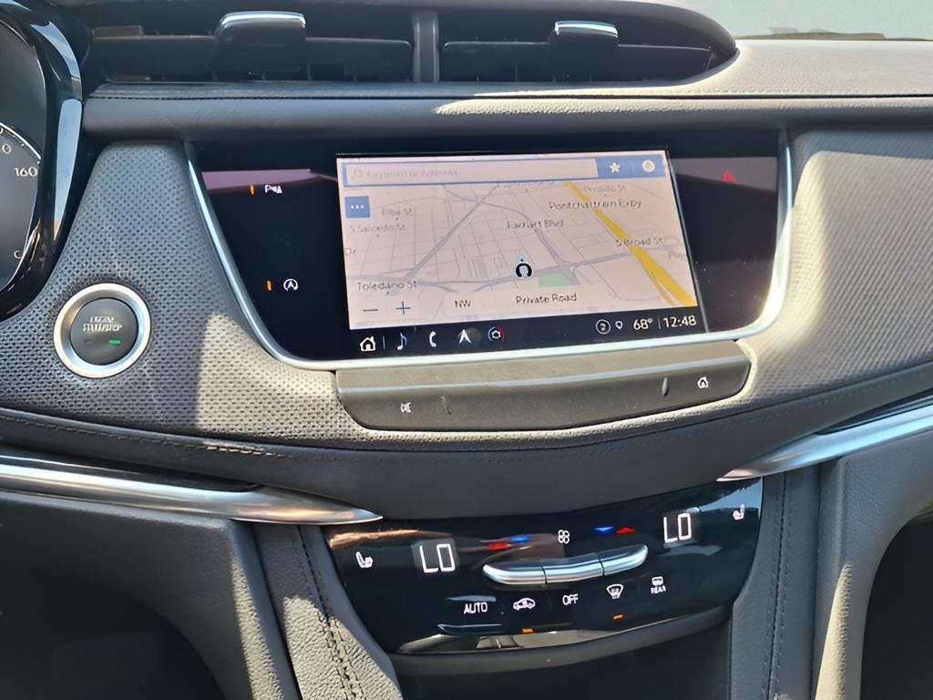 used 2024 Cadillac XT5 car, priced at $32,520