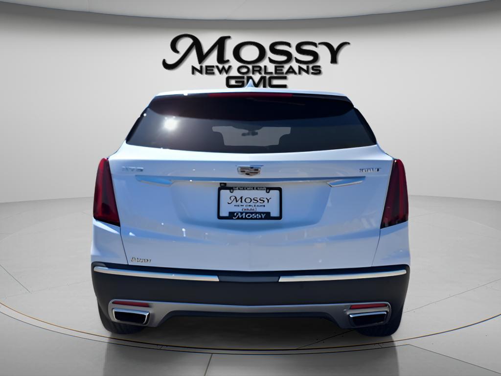 used 2024 Cadillac XT5 car, priced at $32,520