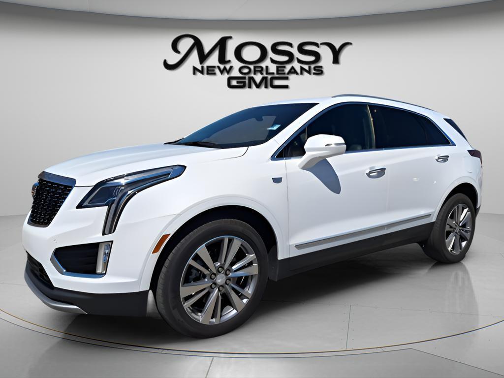 used 2024 Cadillac XT5 car, priced at $32,520