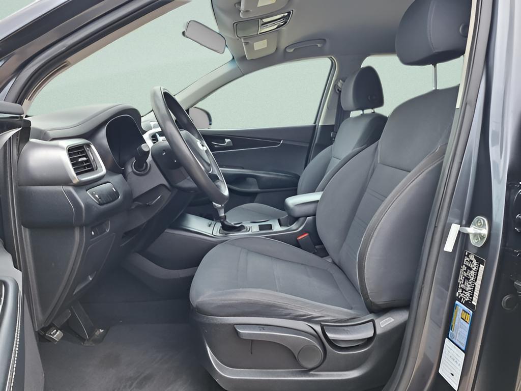 used 2020 Kia Sorento car, priced at $14,661