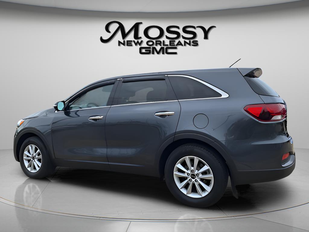 used 2020 Kia Sorento car, priced at $14,661