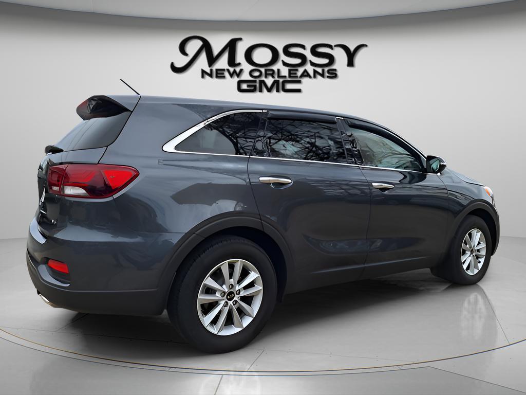 used 2020 Kia Sorento car, priced at $14,661