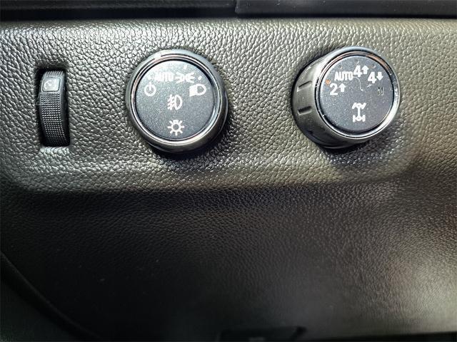 used 2022 GMC Canyon car, priced at $27,261